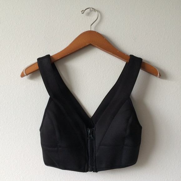 Stylestalker Black Zipper Word Crop Top XS 0