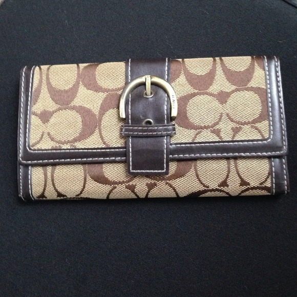 Coach wallet
