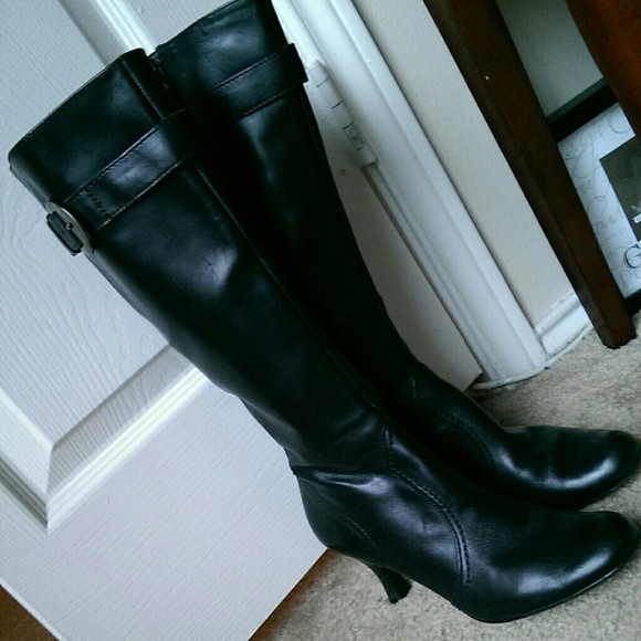 SOLD!!!!!!!!      Boots by Gianni Binni