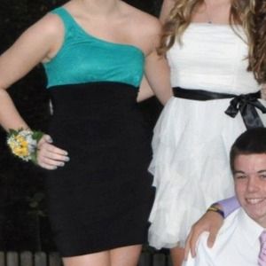 homecoming/cocktail body con dress