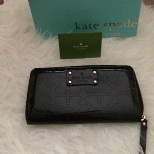 kate spade wallet *reduced*
