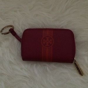 Tory buch key wallet