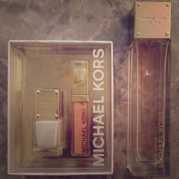 Glam Jasmine Michael Kors Set