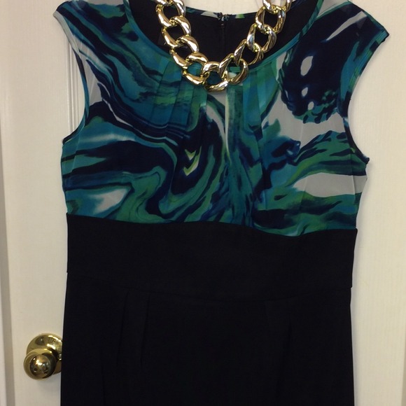 SALE!!💥Dress, black bottom-colorful top section. - Picture 2 of 3