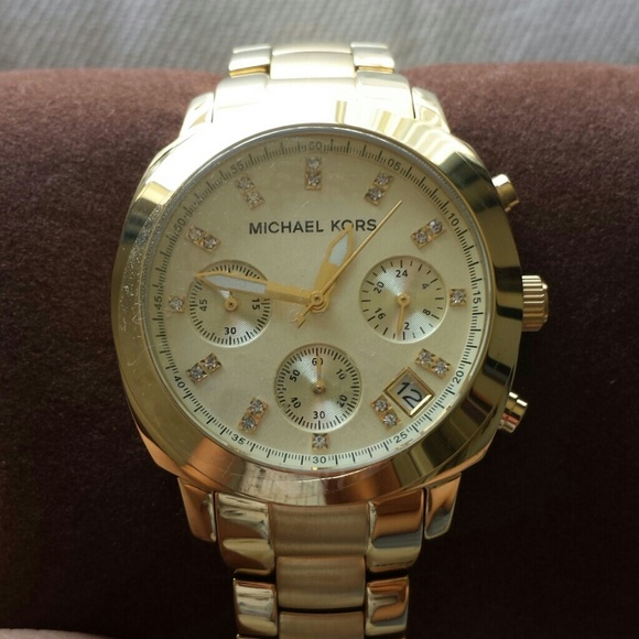 Michael Kors brand new gold watch authentic!