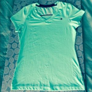 Ladies Size Small Champion Powertrain V-Neck Tee