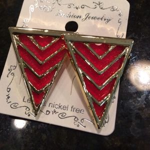 NWOT Gorgeous gold red  earrings. Reduced from 12