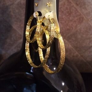 NWOT gold Hoops n more hoops