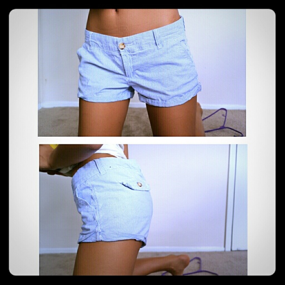Abercrombie & Fitch Low Rise Striped Shorts