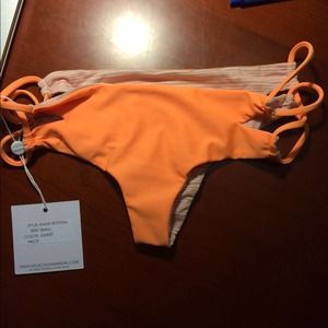 BRAND NEW ACACIA Kauai bottoms in Sunset