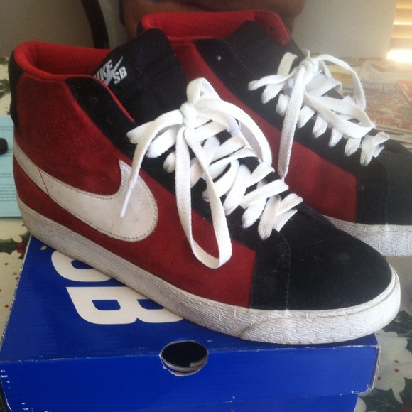 Men's shoes