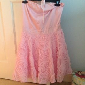 Forever 21 Pink Rose Strapless Dress