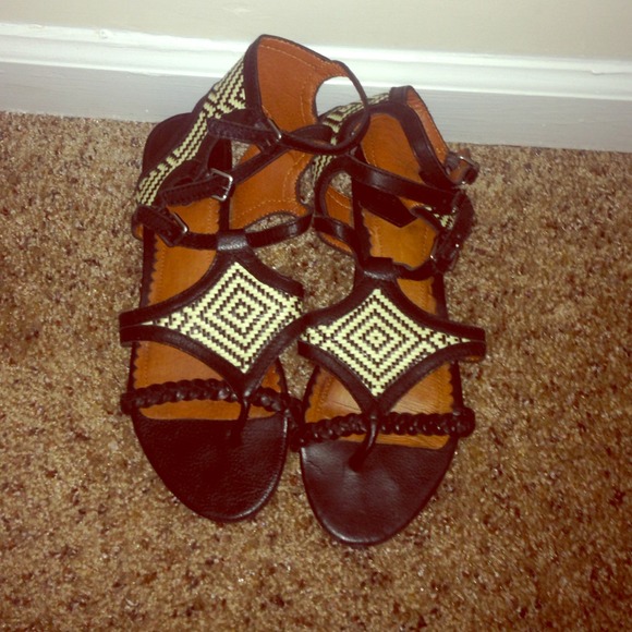 Shoes - Sandals
