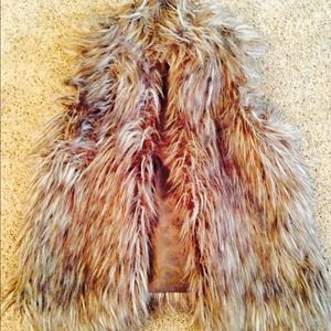Kenar fur vest