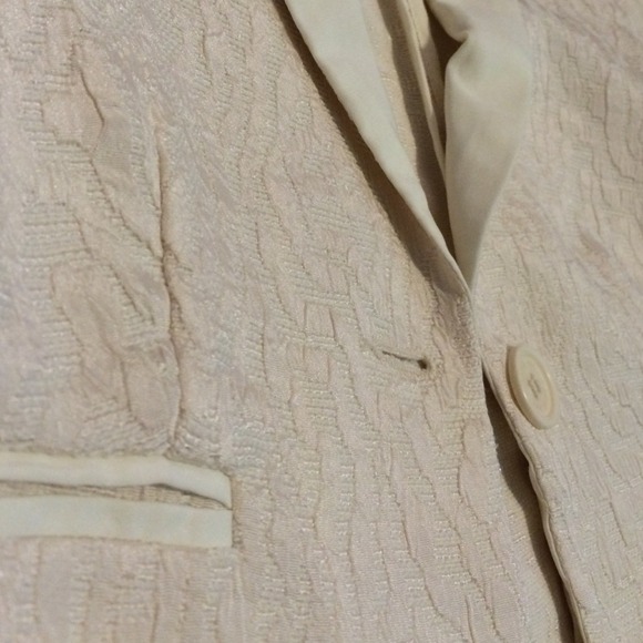 Off white blazer - Picture 2 of 2