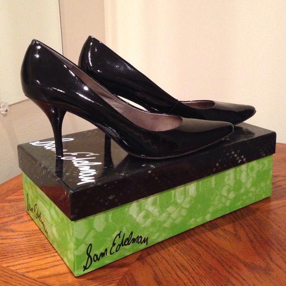 Sam Edelman black patent pumps