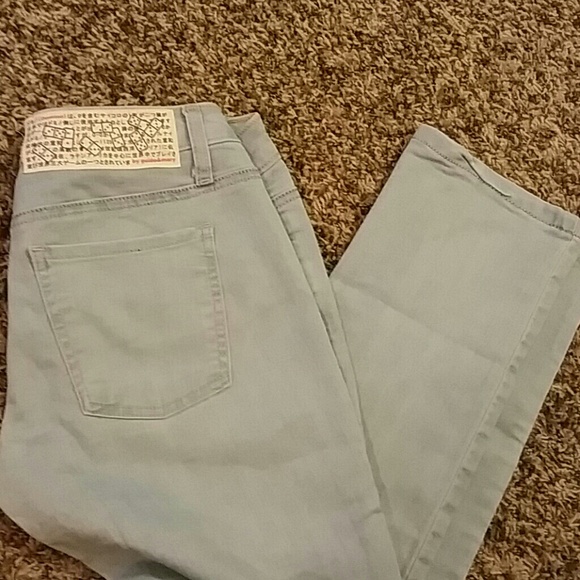 Light Blue Straight Leg Jeans! - Picture 1 of 4