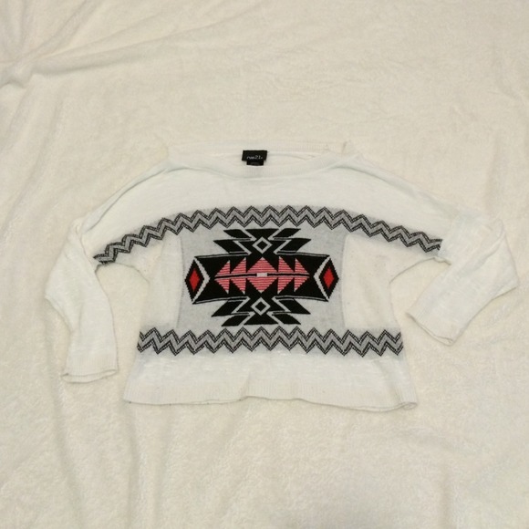 Knit tribal crop top - Picture 1 of 3