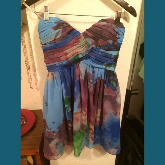 Donna Morgan Chiffon Dress - Size 4
