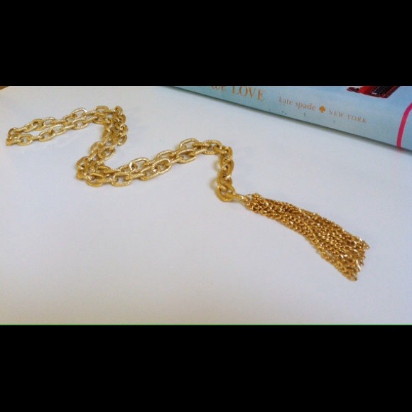 BNWOT Gold Tassel Necklace HRH Style - Picture 2 of 2