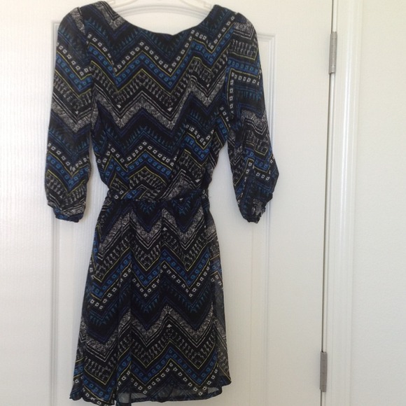 NWOT dress- M - Picture 3 of 3