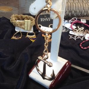 New Gold-Tone Keychain