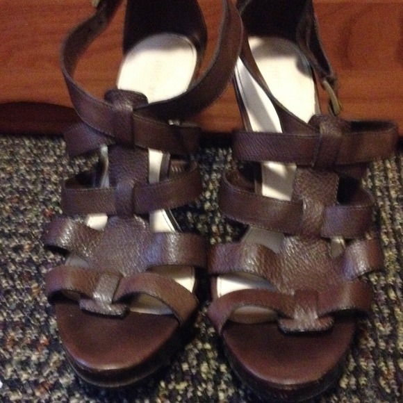 Strappy sandals