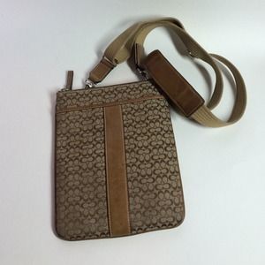 Coach messenger purse
