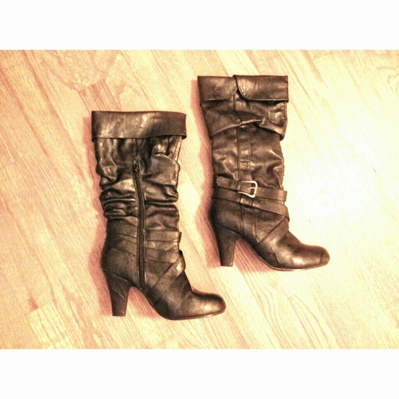 Black Heel Boots!