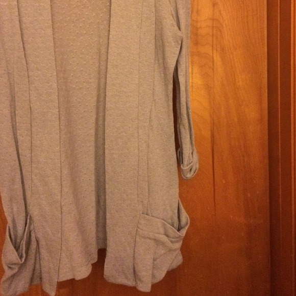 Sweater - Picture 2 of 4