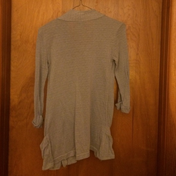 Sweater - Picture 4 of 4