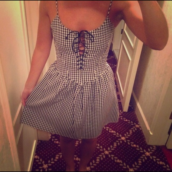 Gingham checked black & white skater vintage dress