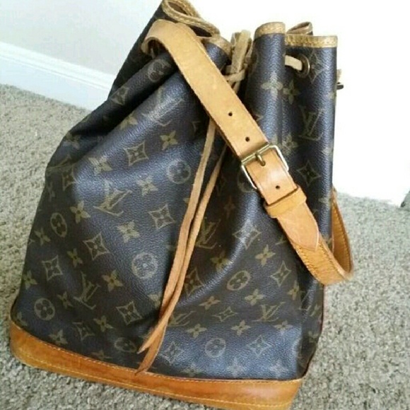 Louis Vuitton Handbags - 100% Authentic Louis Vuitton Monogram Big Noe