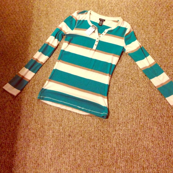 Long sleeve shirt