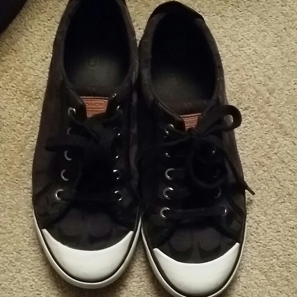 Black coach(on hold)