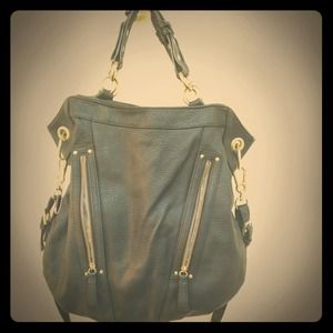 Cross body Olivia + Joy bag 💁