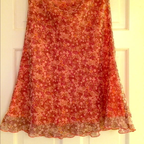 🌺🌸 ULTRA FEMININE DATE NIGHT SKIRT!