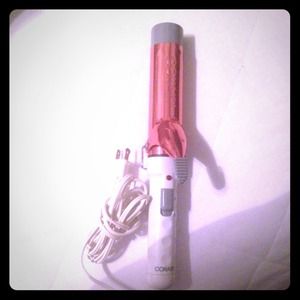 🚫reserved Large Conair curling iron🚫