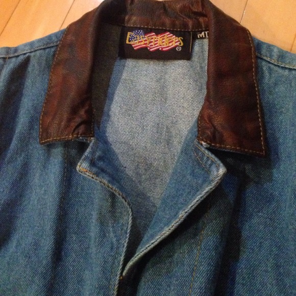 EASY RIDER DENIUM WITH LEATHER TRIM VEST SZ M - Picture 2 of 4