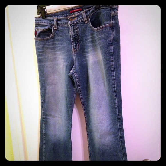 BCBGMaxAzria Denim - BCBG MAXAZRIA JEANS 11/12R
