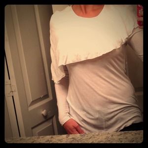 Long sleeve white top