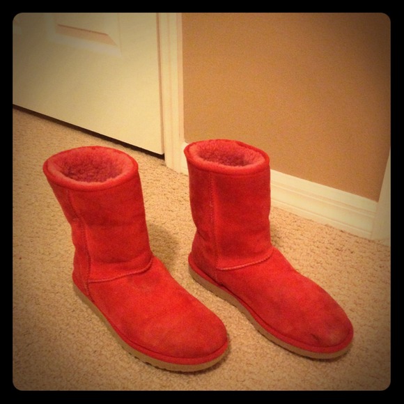 UGGS AUSTRALIA