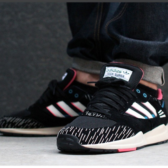 Adidas Tech Super Sneakers