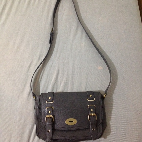 Love Culture Handbags - NWOT Grey Faux Leather Satchel Handbag