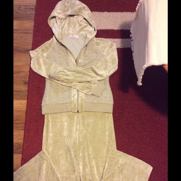 ❤️Gentle Used/JLO SWEATSUIT/grn/hoodie/sweatpants/ - Picture 2 of 4