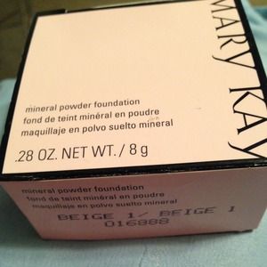 Mary Kay mineral powder foundation