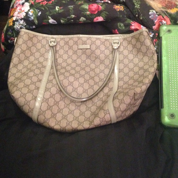 Big delicious GUCCI BAG! It's the classic tote - Picture 4 of 4