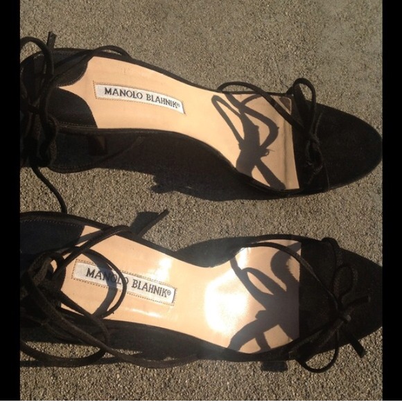 Manolo Blahnik Sexy Suede Strappy Sandals 👄