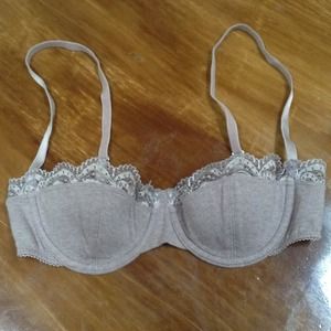 Sexy gray VS bra