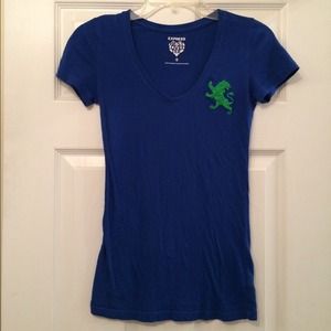 Express V-neck T-shirt